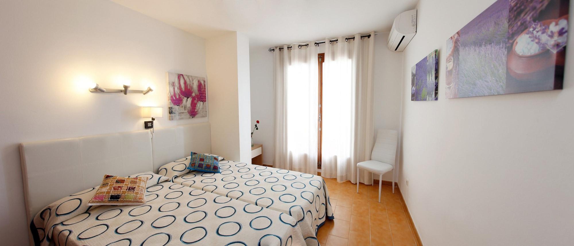 Typic Sandic Apartments Es Cana Dış mekan fotoğraf